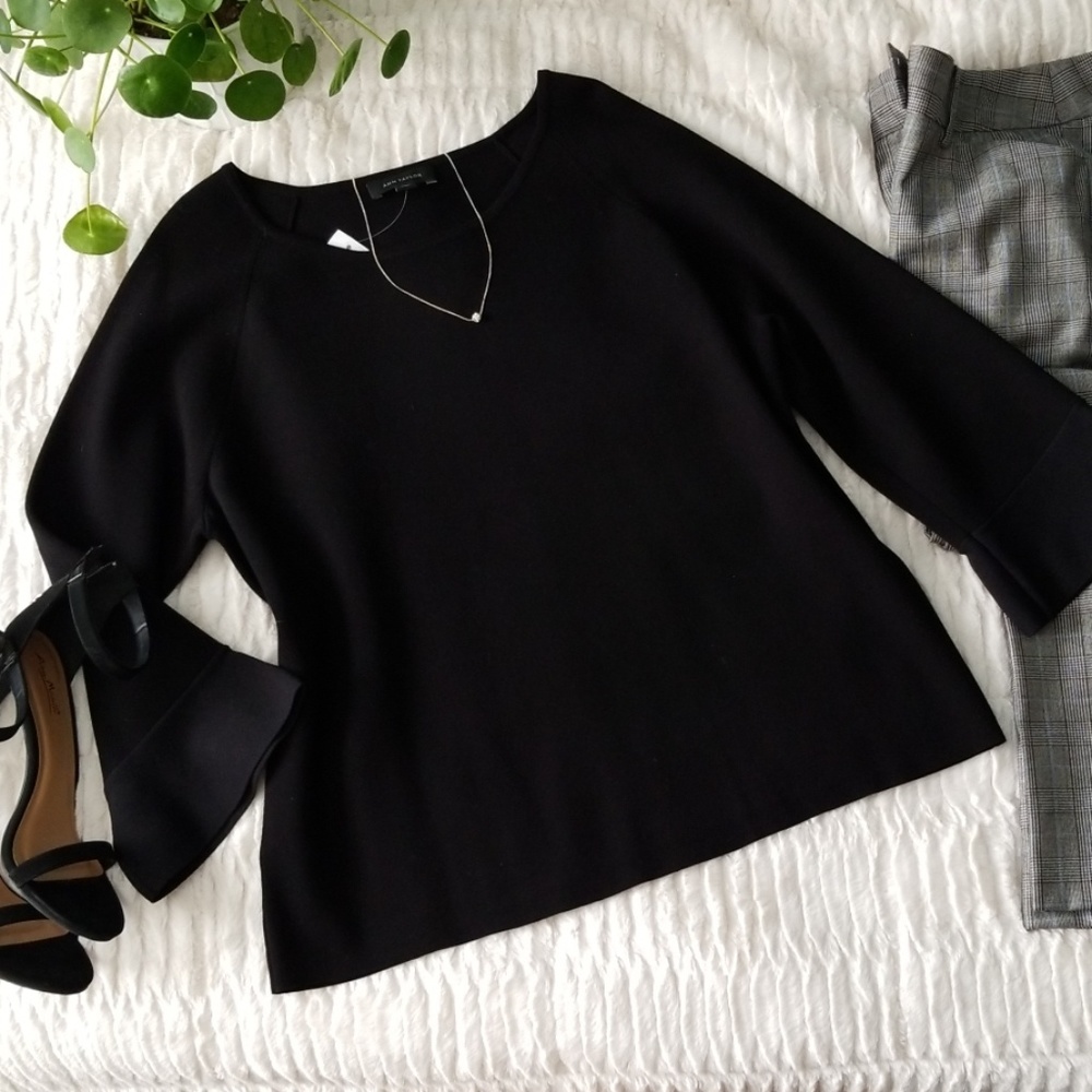 HP💥🆕️ + SIZE NWT Ann Taylor Premium Knit Sweater